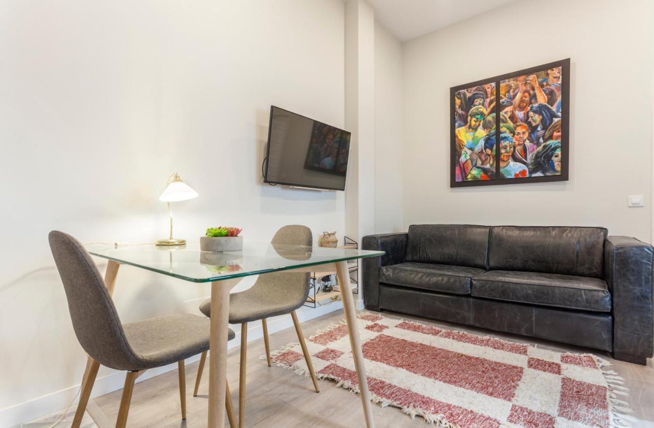 Apartamento Gran Via En Madrid Dış mekan fotoğraf